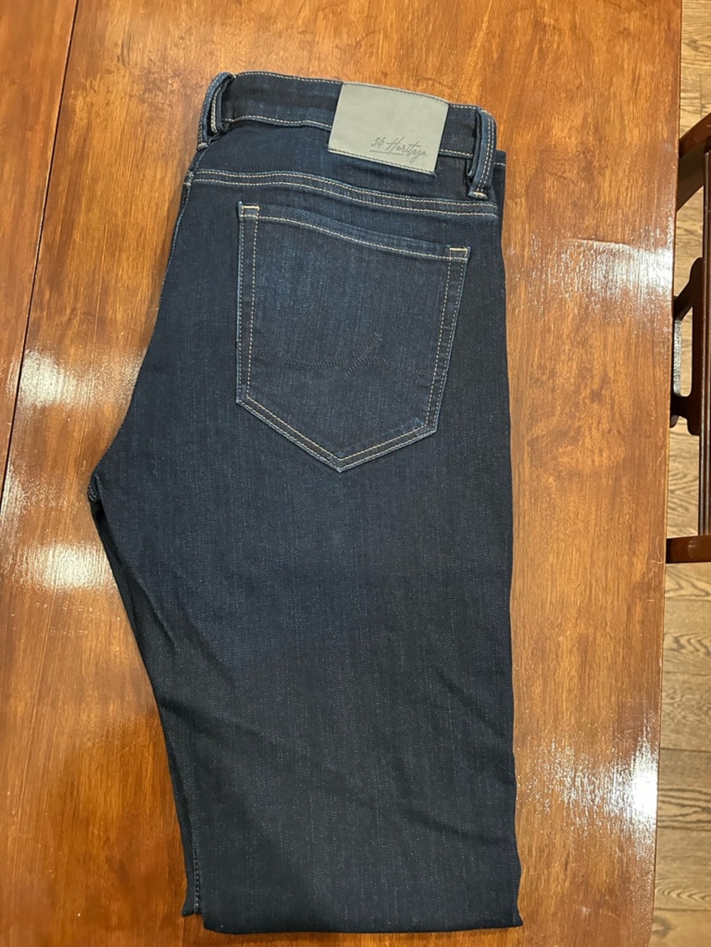 Men's 34 Heritage Jeans Mid Rise Tapered Fit
